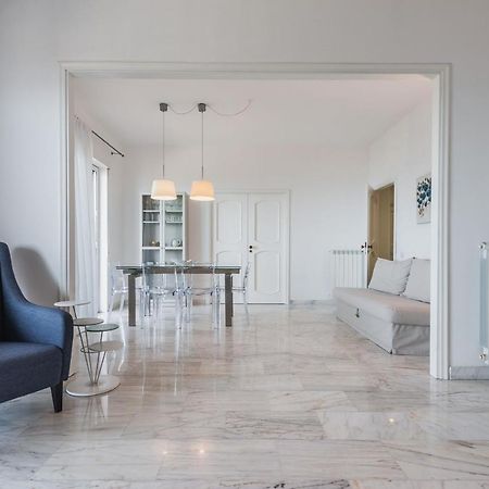 Piazza Europa Landscape By Wonderful Italy Apartment CTA Exterior photo