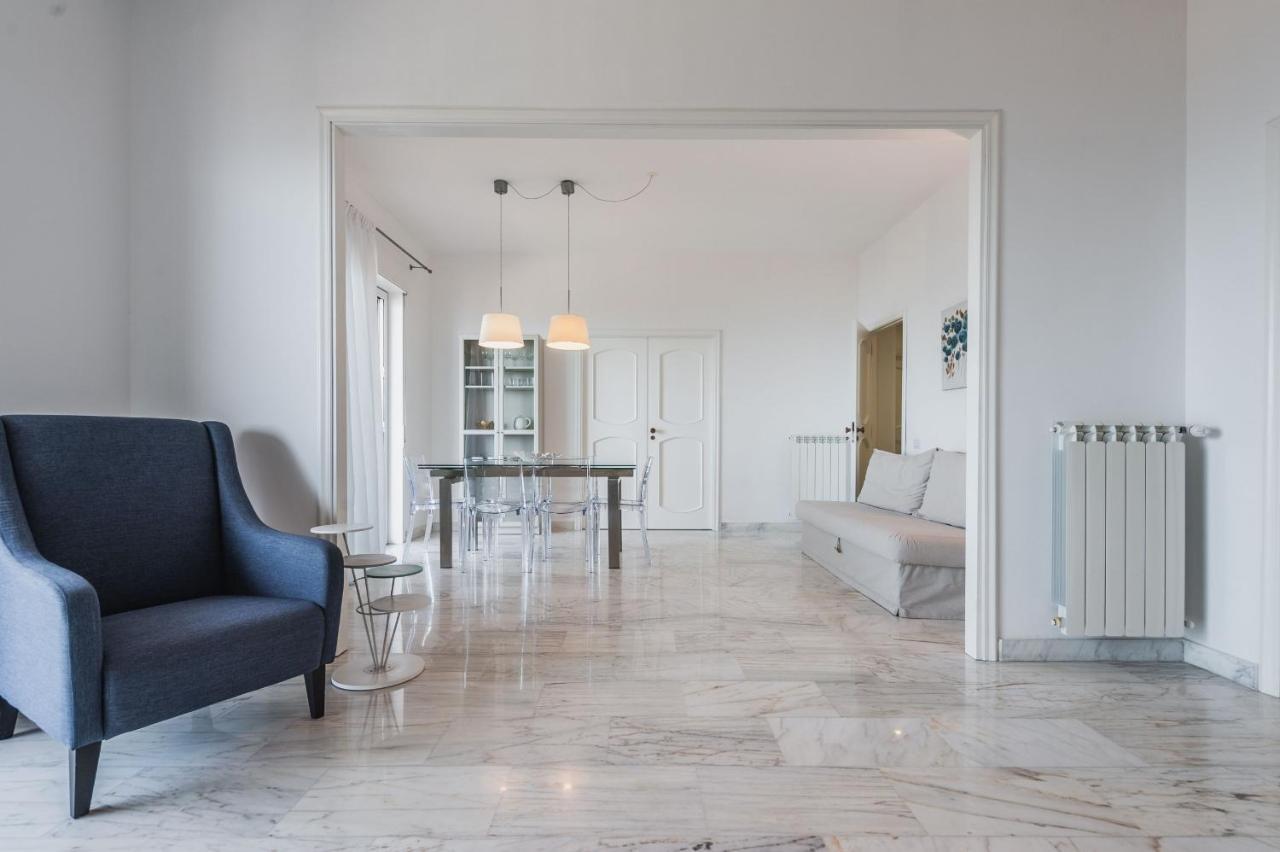 Piazza Europa Landscape By Wonderful Italy Apartment CTA Exterior photo