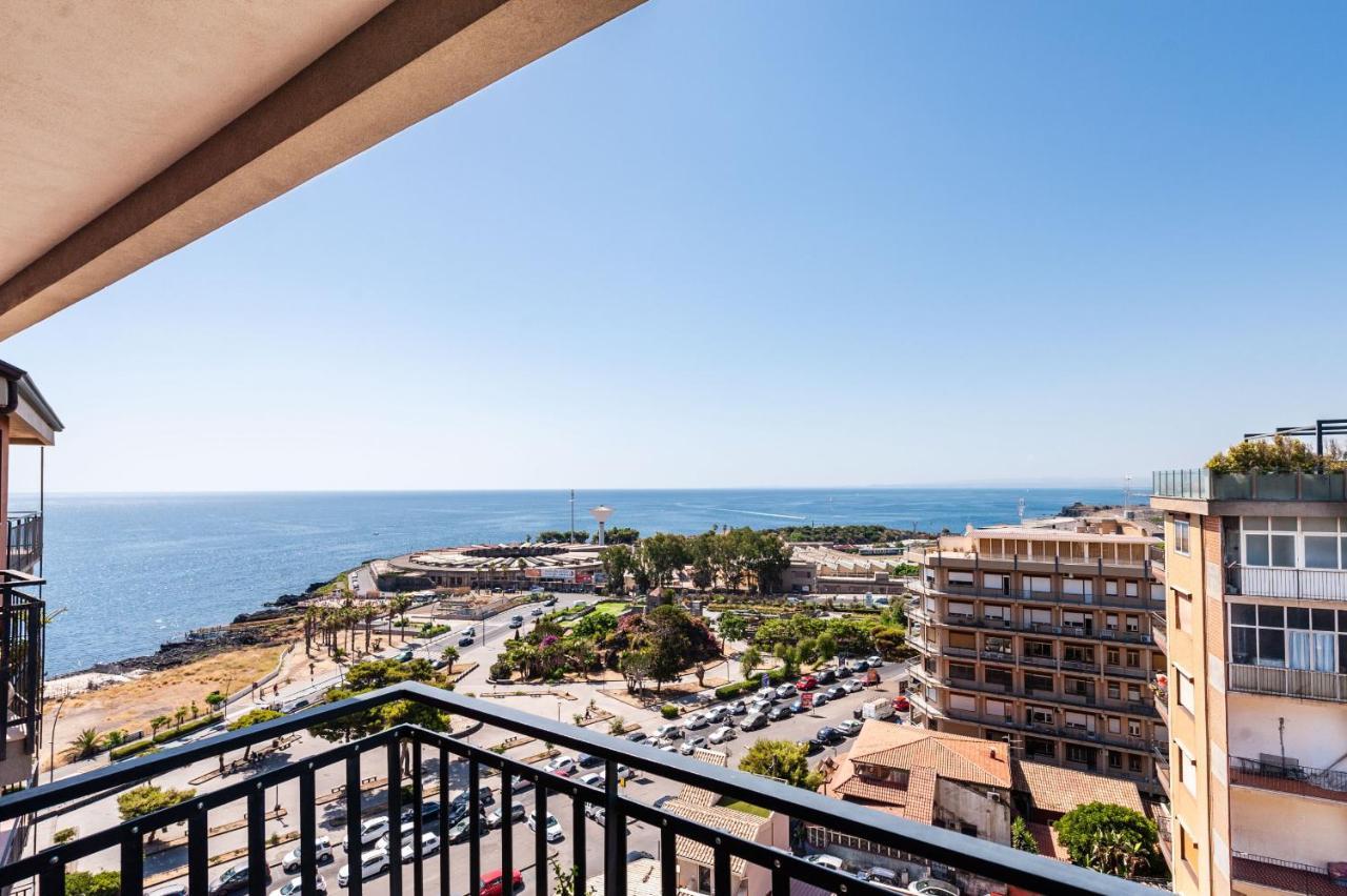 Piazza Europa Landscape By Wonderful Italy Apartment CTA Exterior photo